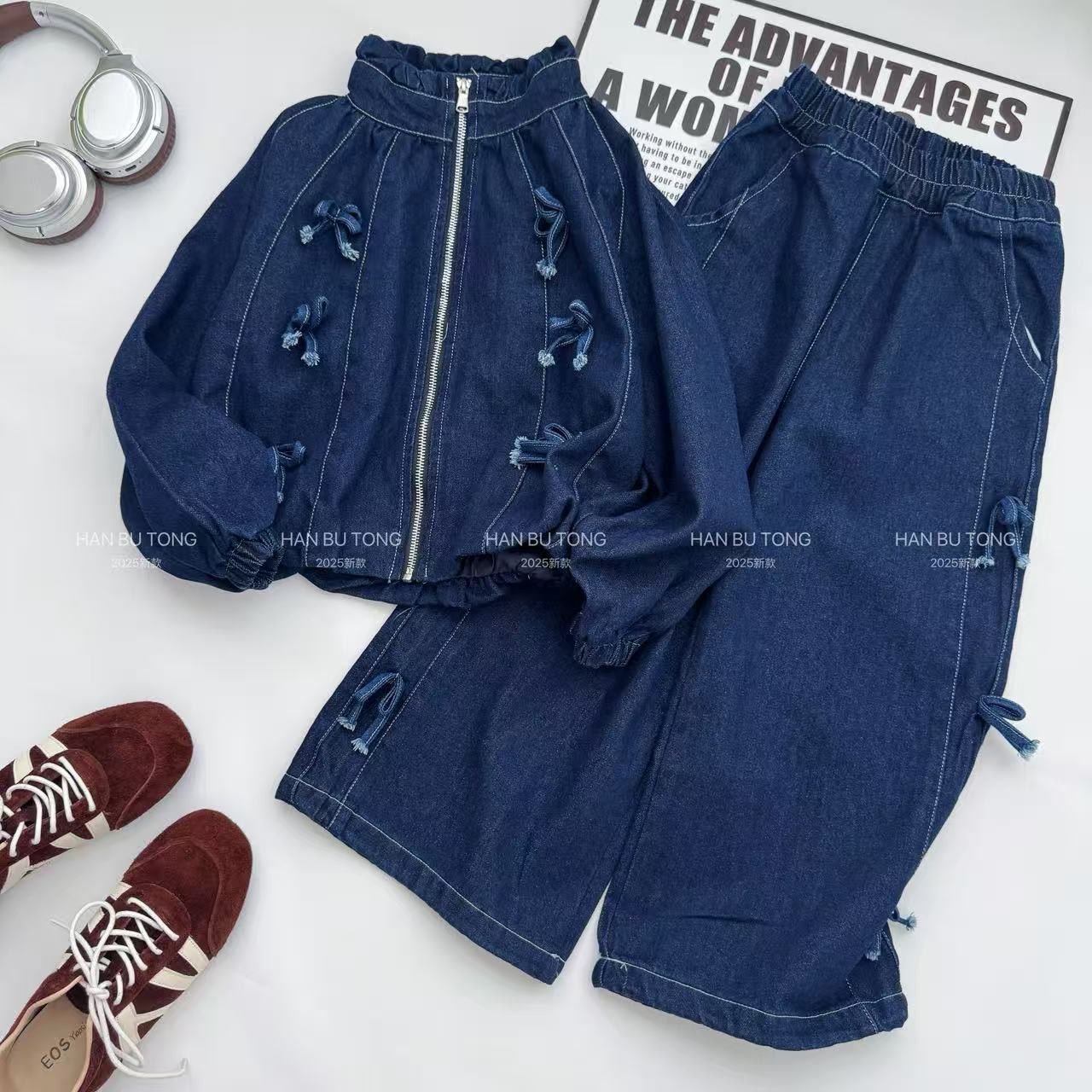 Kids hight quality complete set of jeans from age 2 – 10 you can send us message on whatsapp 08085335041 on the age size.